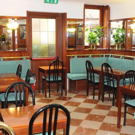 Hotel Diana Benátky