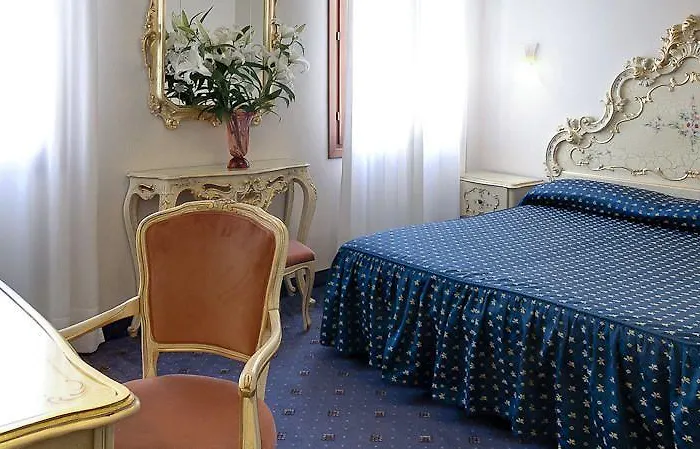 Diana Hotel Venice