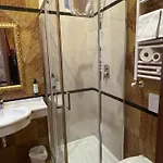 Diana Hotel 3*