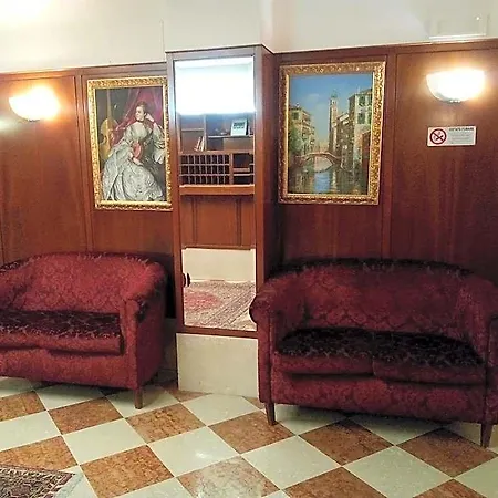Diana Otel