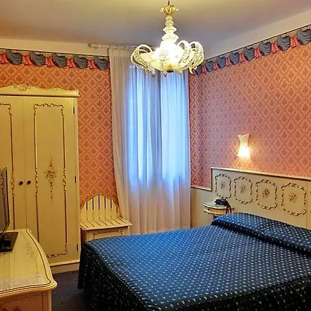 Diana Otel 3*
