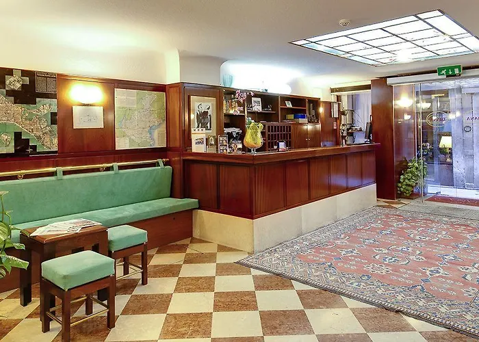Hotel Diana 3*